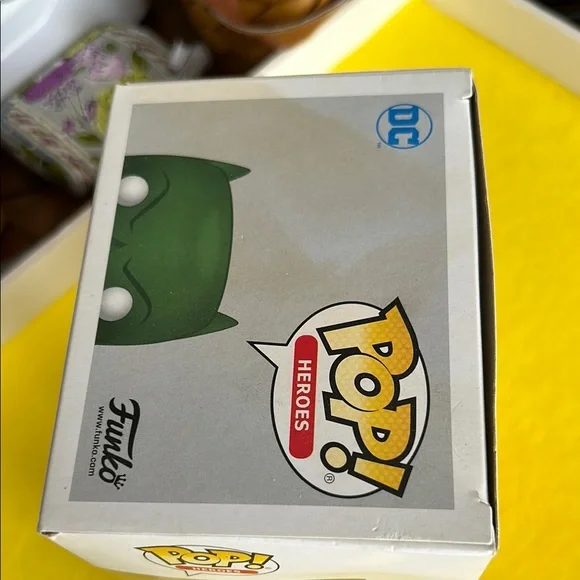 Funko Pop! Heroes Suicide Squad Joker Batman Vinyl Figure - Picture 5 of 6